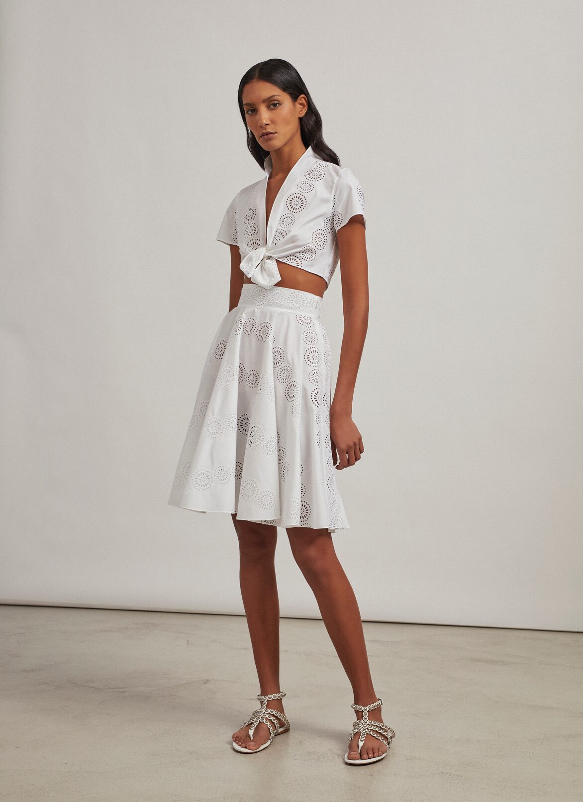 Tied broderie anglaise poplin top ALAÏA  TIED BRODERIE ANGLAISE POPLIN TOP